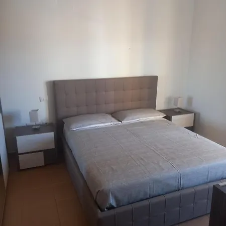 Gus On The Apartamento