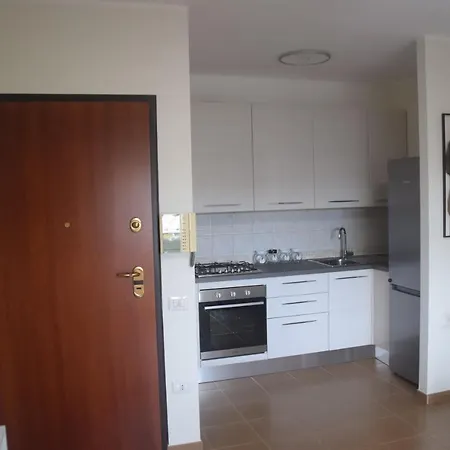 Gus On The Apartamento *