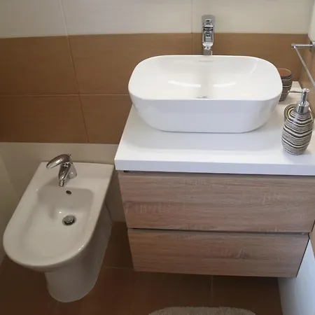 Gus On The Διαμέρισμα